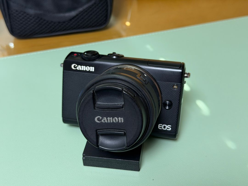 캐논 EOS M100 미러리스 카메라 풀페키지 (번들렌즈 + 단렌즈) 이미지