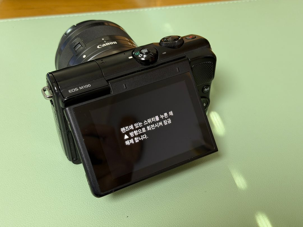 캐논 EOS M100 미러리스 카메라 풀페키지 (번들렌즈 + 단렌즈) 이미지