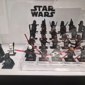 레고스타워즈 인퀴지터 &퍼지트루퍼 판매합니다. 이미지