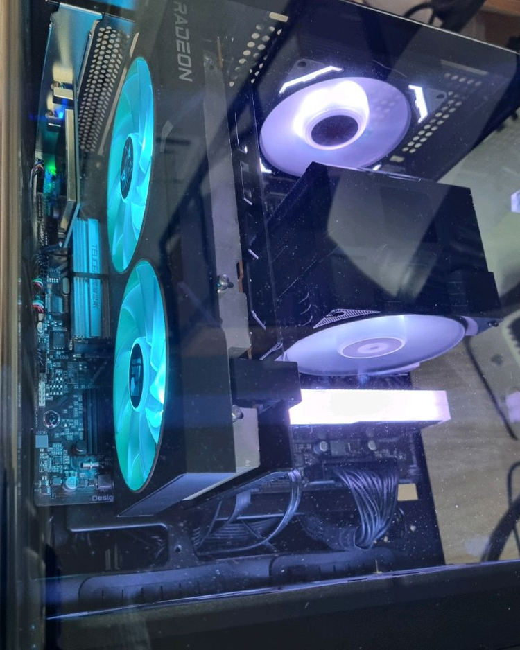 컴퓨터 인텔11세대 i5-11500 RX6650XT(상세스펙확인요망) 이미지