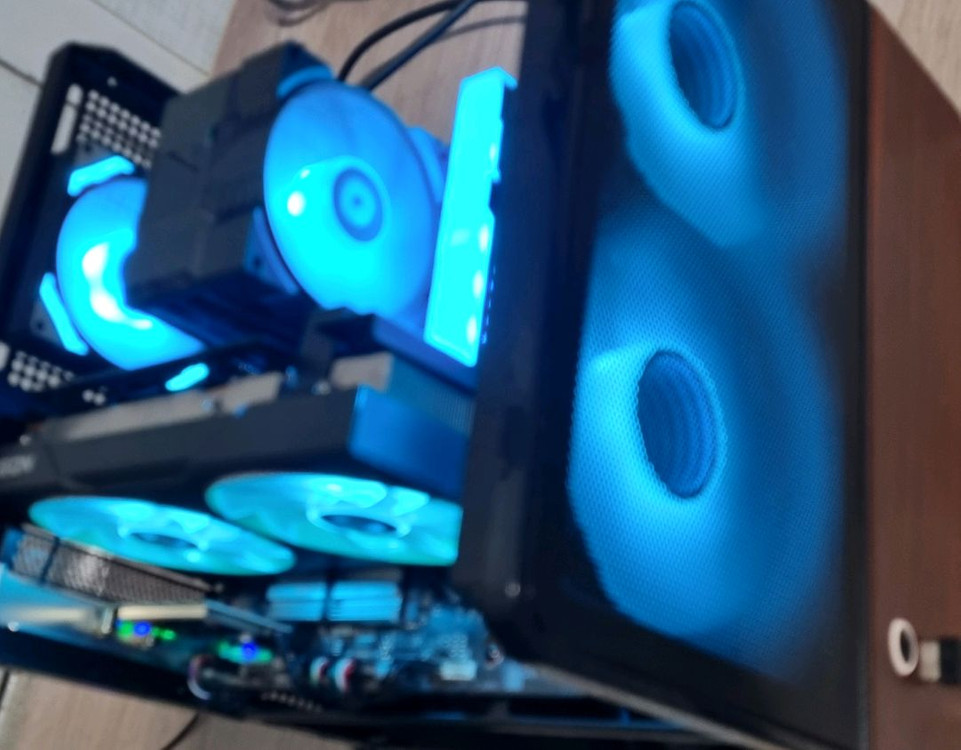 컴퓨터 인텔11세대 i5-11500 RX6650XT(상세스펙확인요망) 이미지