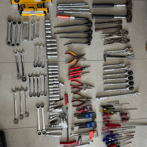 수공구 및 공구통 공구세트 이미지