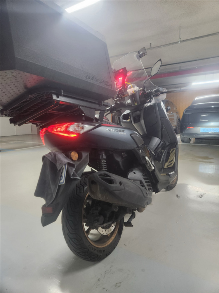 엔맥스 NMAX155--2