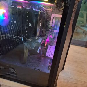 라이젠9 3900X / 램32기가 / SSD 700gb / 1660 super 이미지