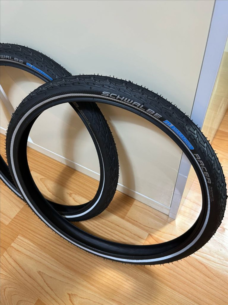 브롬톤 슈발베 레이서 타이어 2개 팝니다 이미지
