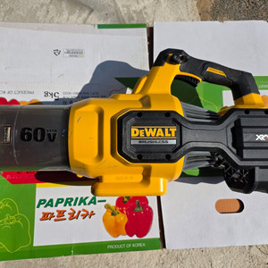 디월트 60V 송풍기DCMBA572베어툴