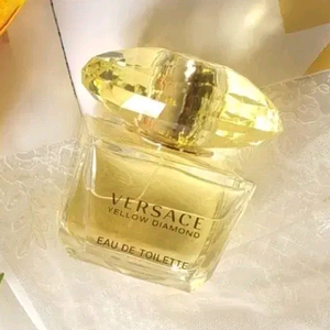 베르사체 옐로우 다이아몬드 오드뚜왈렛 90ml