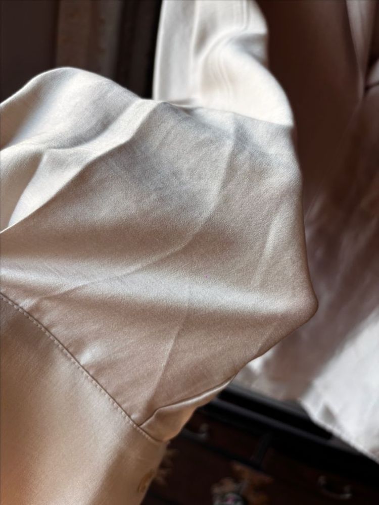 미착용) 베이지 블라우스 이미지