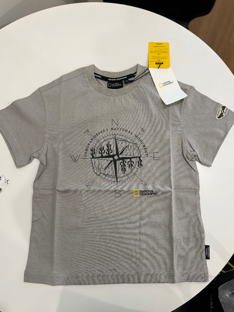 내셔널지오그래픽 키즈 반팔티셔츠 120 이미지