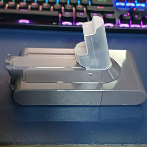 다이슨 v11 무선청소기 SV14 배터리 이미지