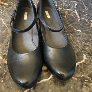 캠퍼 헬레나 메리제인 가죽펌프스 38사이즈 이미지