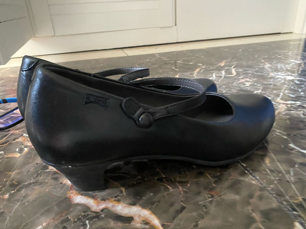 캠퍼 헬레나 메리제인 가죽펌프스 38사이즈 이미지