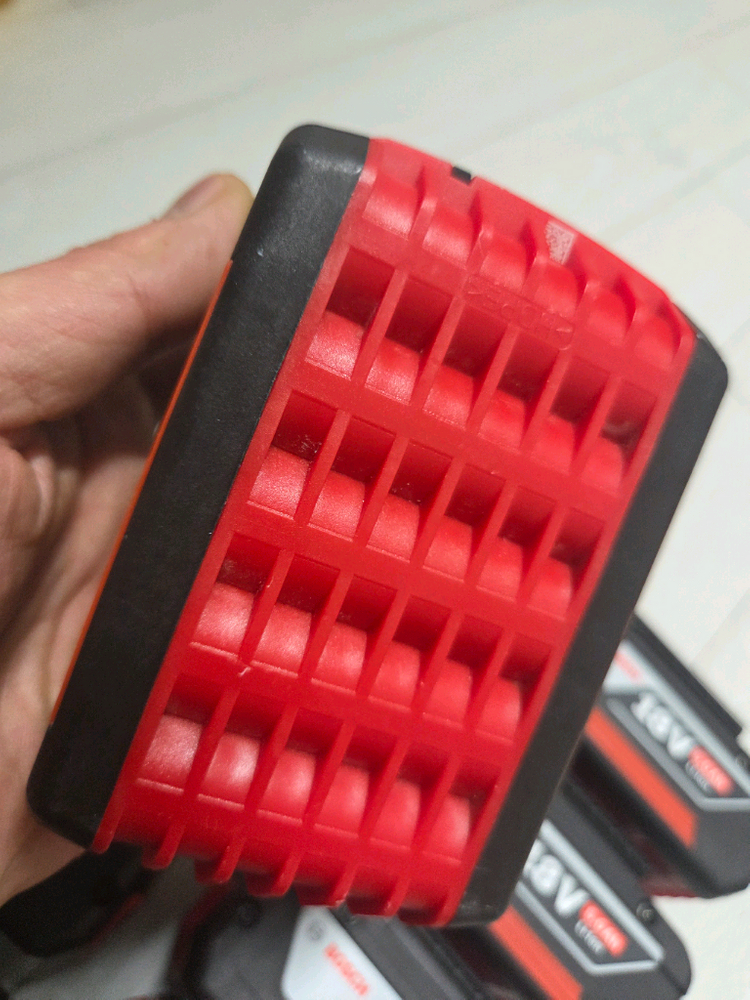 보쉬 정품 배터리 5.0 미사용 보관품 이미지