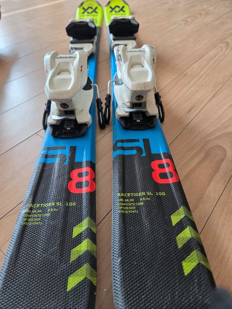 주니어 아동 스키 풀세트. 이미지