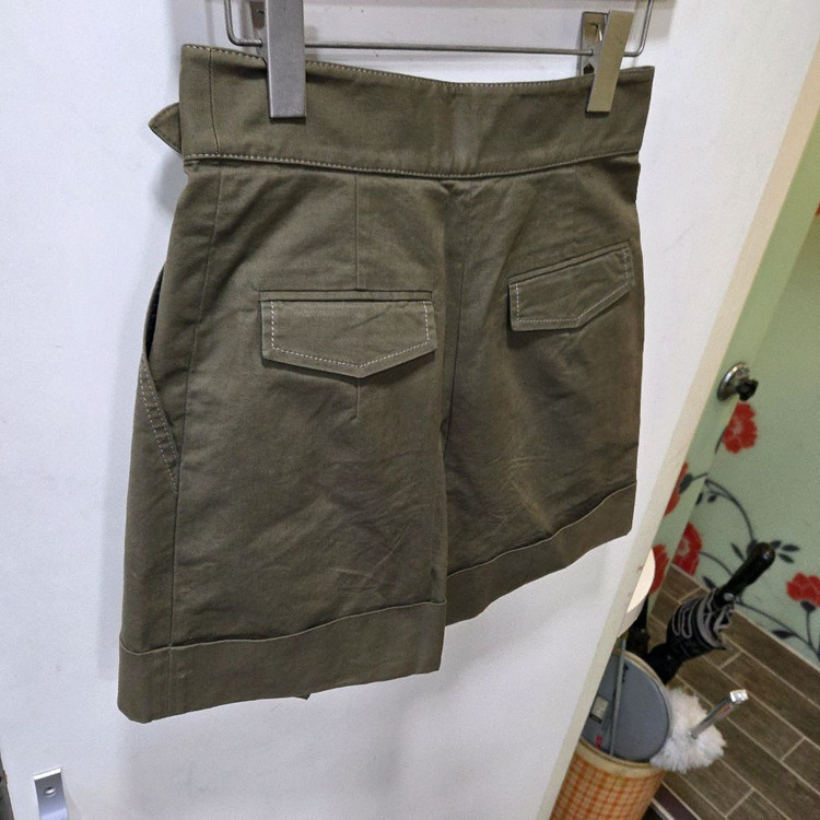 파울레카 프랑스 반바지 이미지