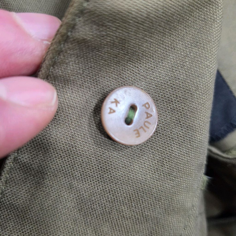 파울레카 프랑스 반바지 이미지