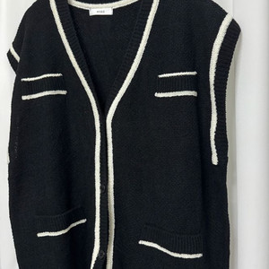 [새상품] WEGO 위고 블랙 니트 조끼 베스트 이미지