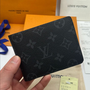 [상태S급/풀박스]루이비통 이클립스 반지갑 이미지