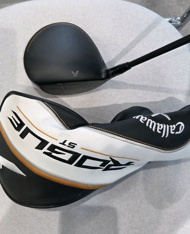 캘러웨이 드라이버 로그 ST MAX / 10.5도 / 벤투스샤프트/ 상태좋음/ 헤드커버포함 이미지