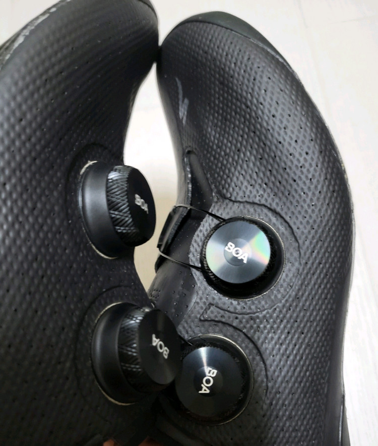 에스웍스 토치 클릿슈즈 블랙 41사이즈 260mm 이미지