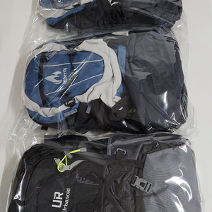 등산 백팩 러닝 배낭 가방 35리터 3개 택포 7만원 이미지