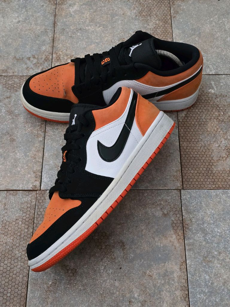 (250)나이키 조던 1 로우 셔터드 백보드 스니커즈 운동화 이미지