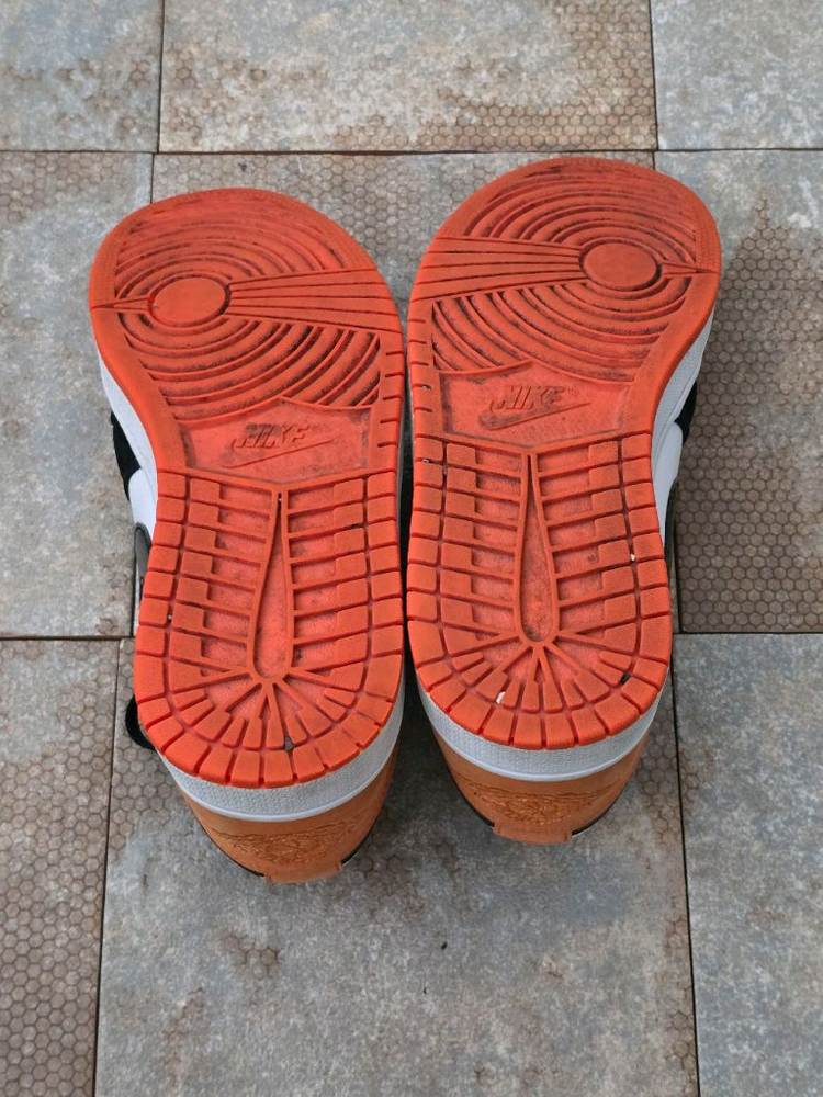 (250)나이키 조던 1 로우 셔터드 백보드 스니커즈 운동화 이미지