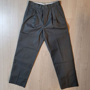 (새제품)그레이 투턱 와이드 작업복 바지.30 이미지