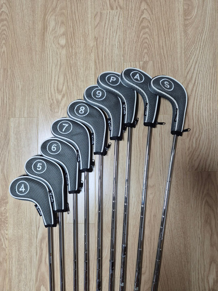 프로기어(PRGR)아이언,클리브랜드 웨지. 이미지