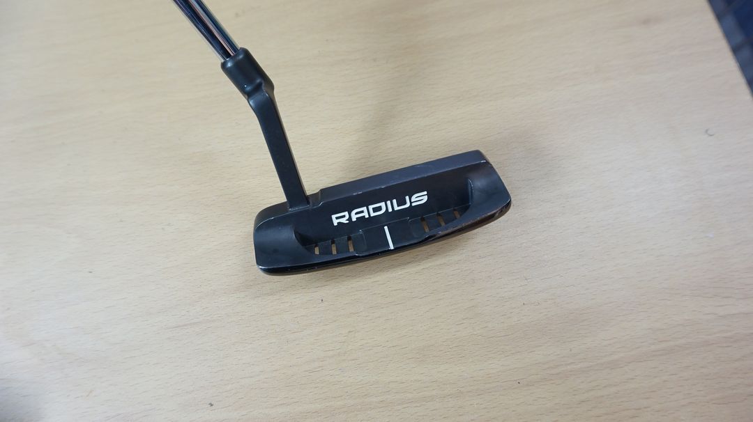래디우스 리니아 33.75인치 퍼터 이미지