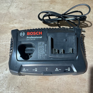 보쉬 듀얼 충전기 GAX 18V-30