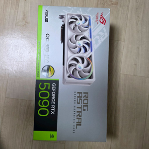 [미개봉]ASUS RTX 5090 아스트랄 화이트 이미지