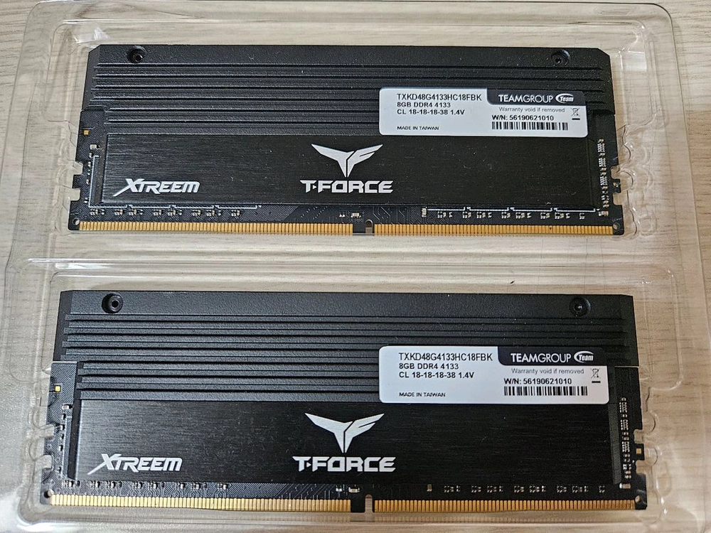 팀그룹 DDR4 4133 CL18 이미지