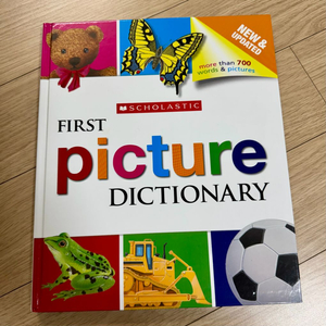 스콜라스틱 First Picture Dictionary 이미지