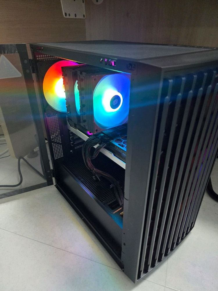 7800X3D, 9070XT, DDR5 32G, SSD 2TB 고사양 게이밍 데스크탑 PC 이미지