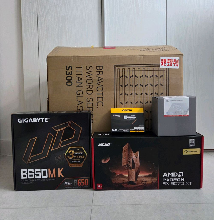 7800X3D, 9070XT, DDR5 32G, SSD 2TB 고사양 게이밍 데스크탑 PC 이미지