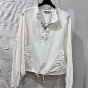 뎁 아이보리 하프집업 나일론 긴팔