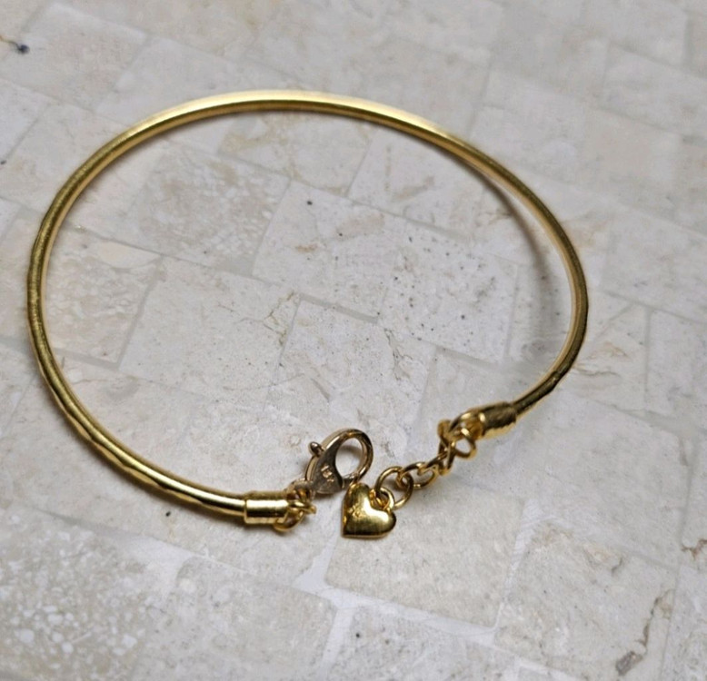 순금 뱅글팔찌 이미지