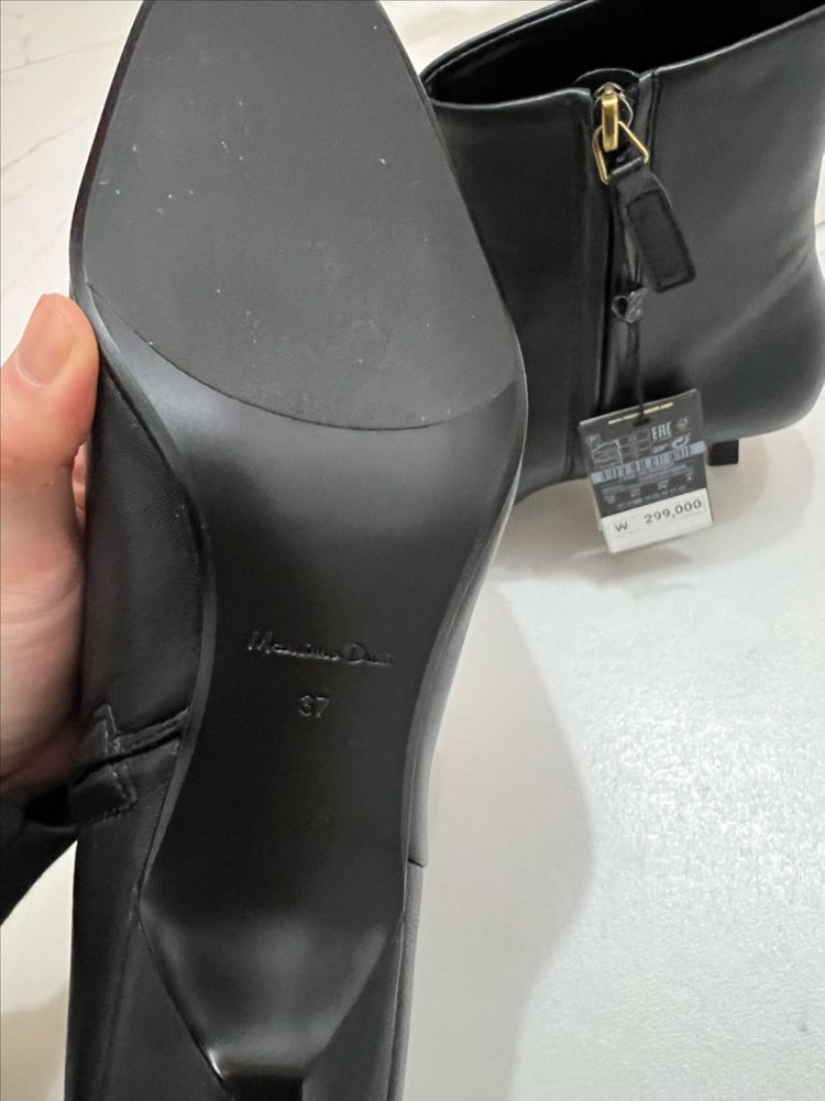 새상품! 마시모두띠 가죽 메탈 사각코 앵클부츠 5cm _240 이미지