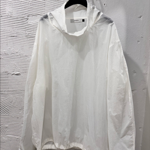 아모멘토 시어링 하이넥 롱슬리브리스 탑