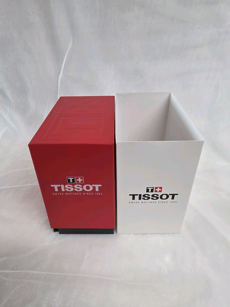 티쏘 시계 케이스 이미지