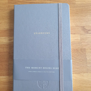 스타벅스 2025 플래너 언데이티드 위클리 브라운