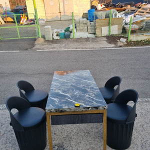 식당 4인용 식탁의자세트 이미지