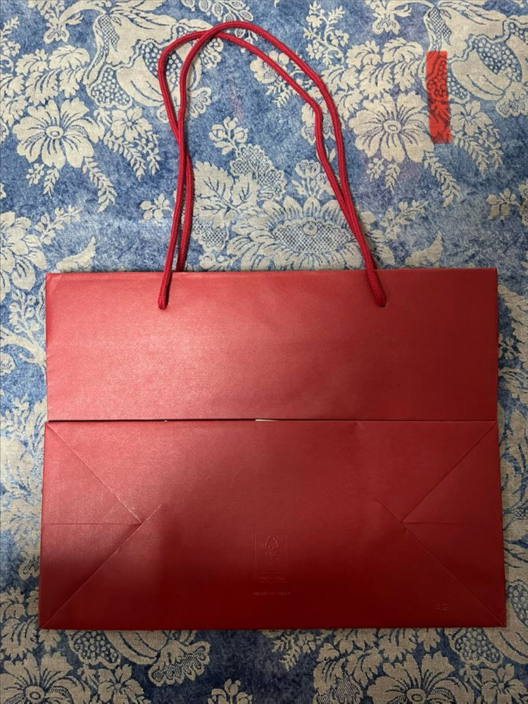 페라가모 쇼핑백 이미지