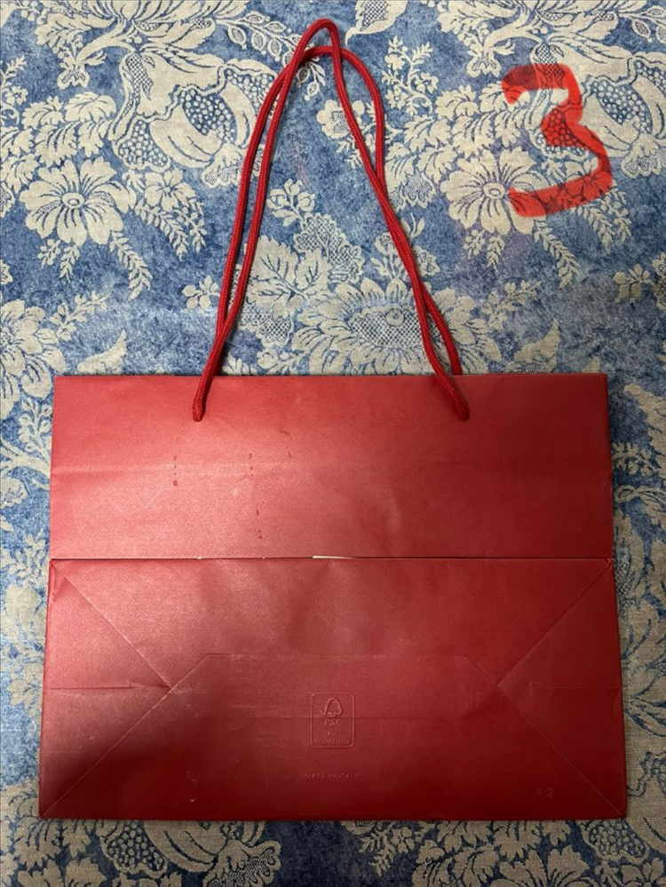 페라가모 쇼핑백 이미지