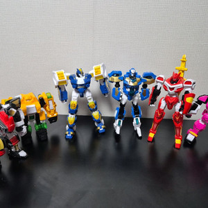 (택포)미니특공대 공룡파워 슈퍼티라킹 로봇 장난감 일괄 판매 이미지