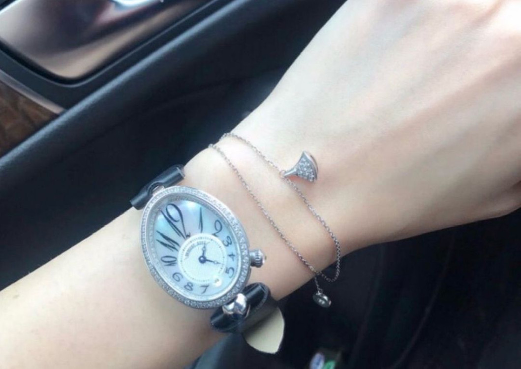 브레게 여성시계 이미지