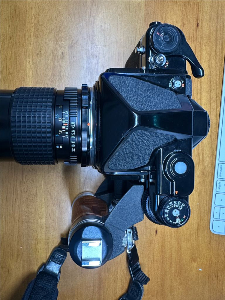 펜탁스 67 165mm 2.8 우드그립 이미지