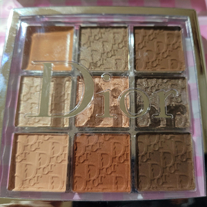 디올 아이섀도우 팔레트 브라운 톤 이미지