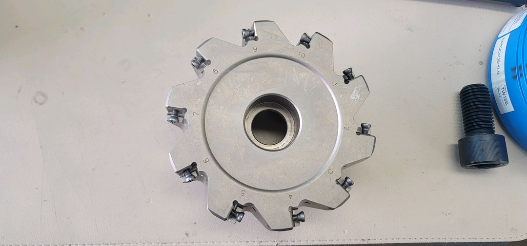 KORLOY RM8QC4125HR-M 밀링 커터 새제품 이미지